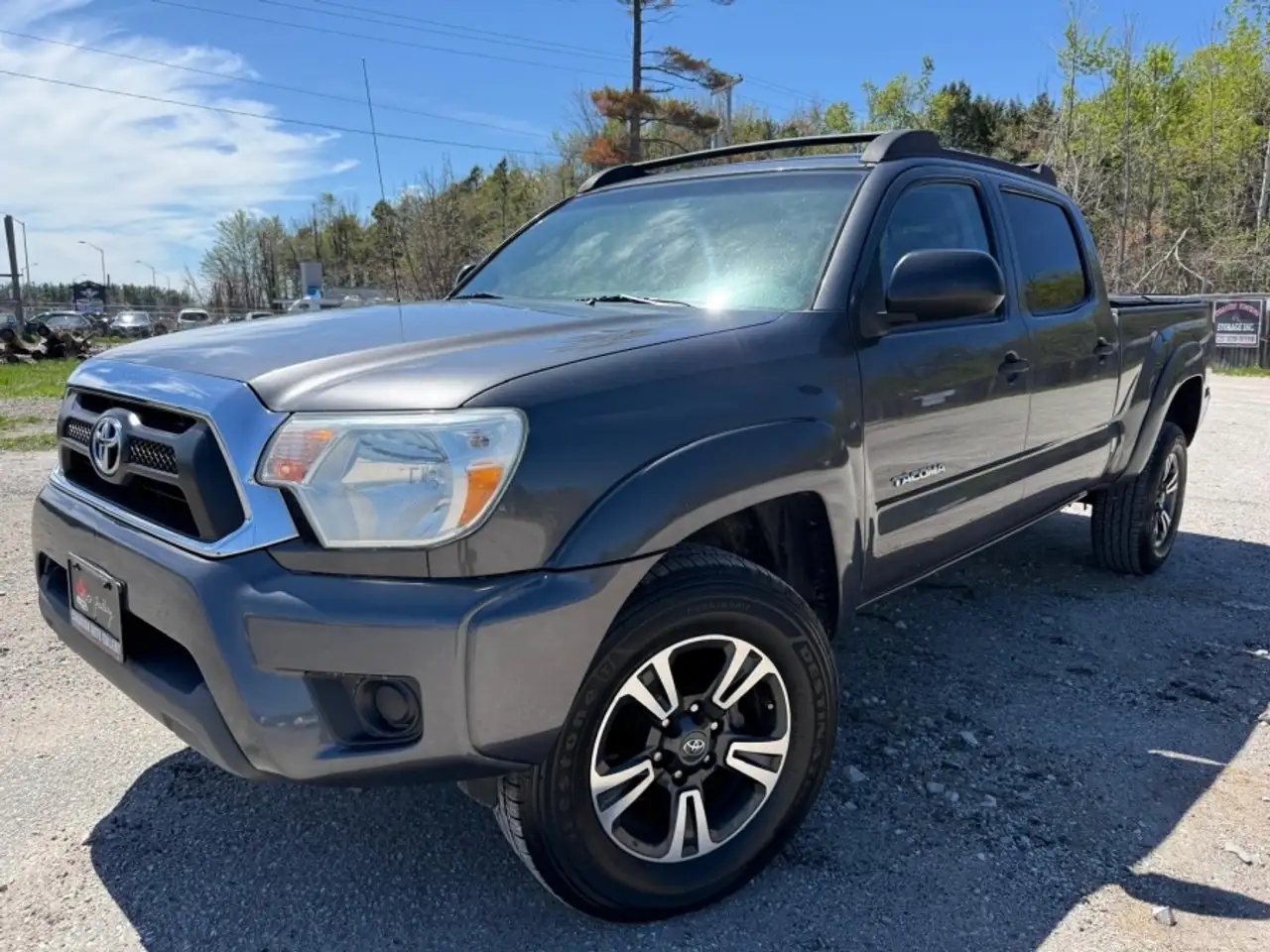 Toyota Tacoma снимка Toyota Tacoma