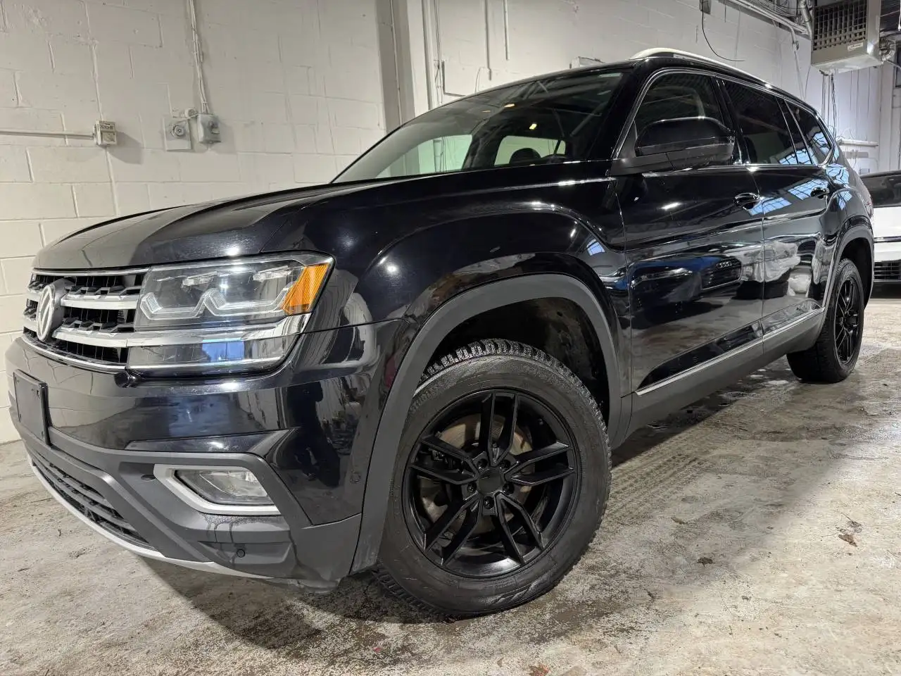 Volkswagen Atlas снимка Volkswagen Atlas