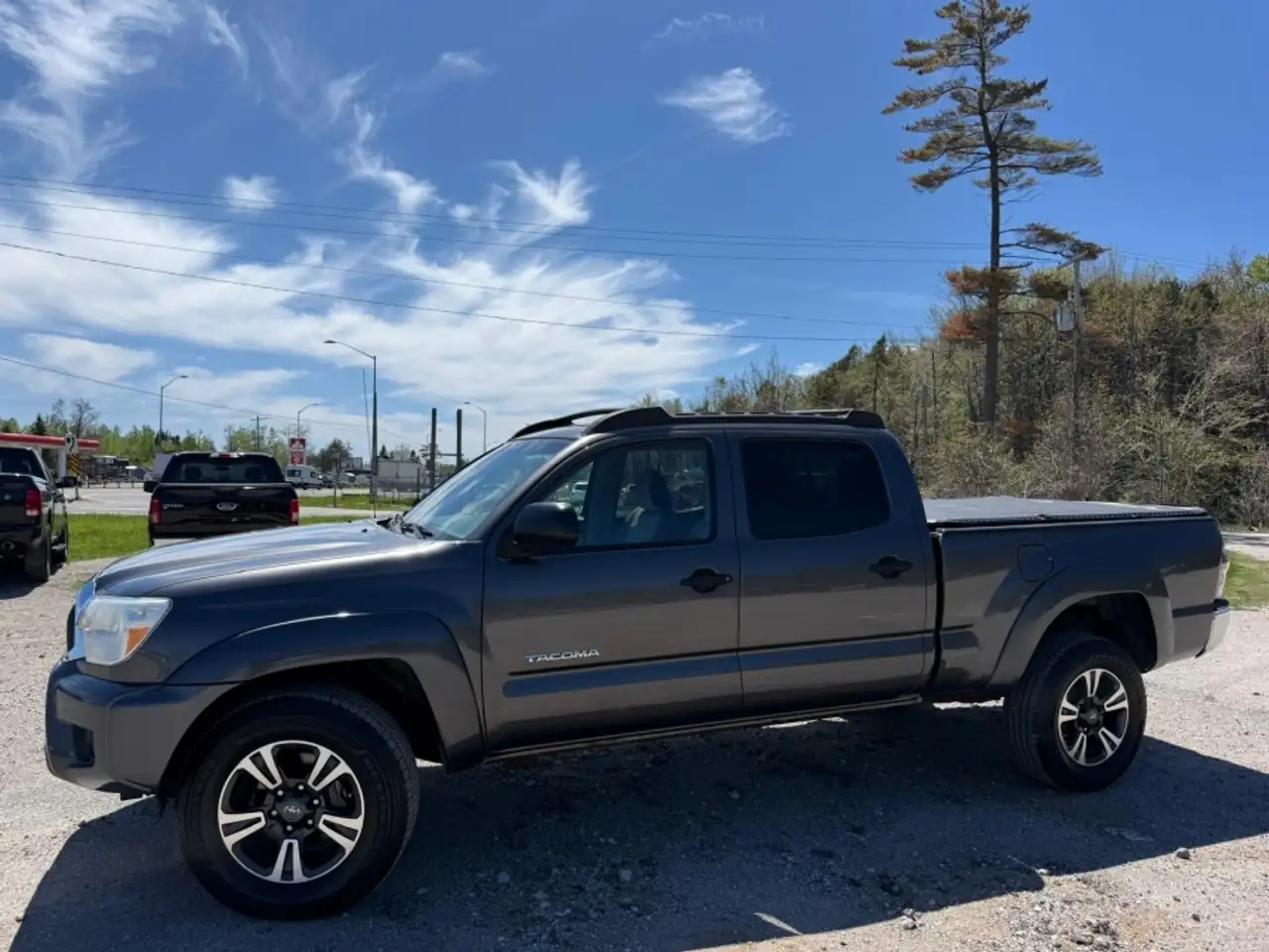 Toyota Tacoma снимка Toyota Tacoma