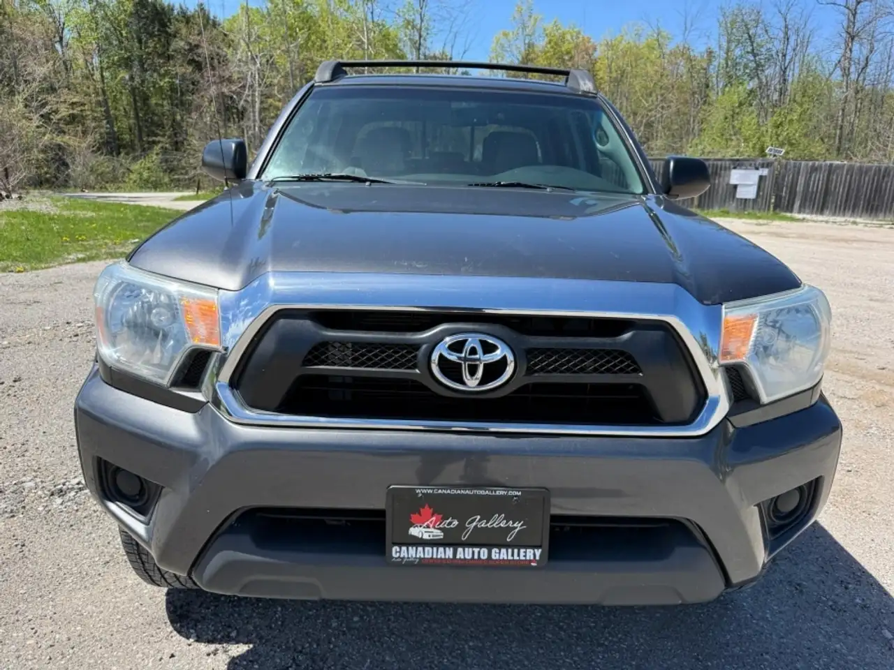 Toyota Tacoma снимка Toyota Tacoma