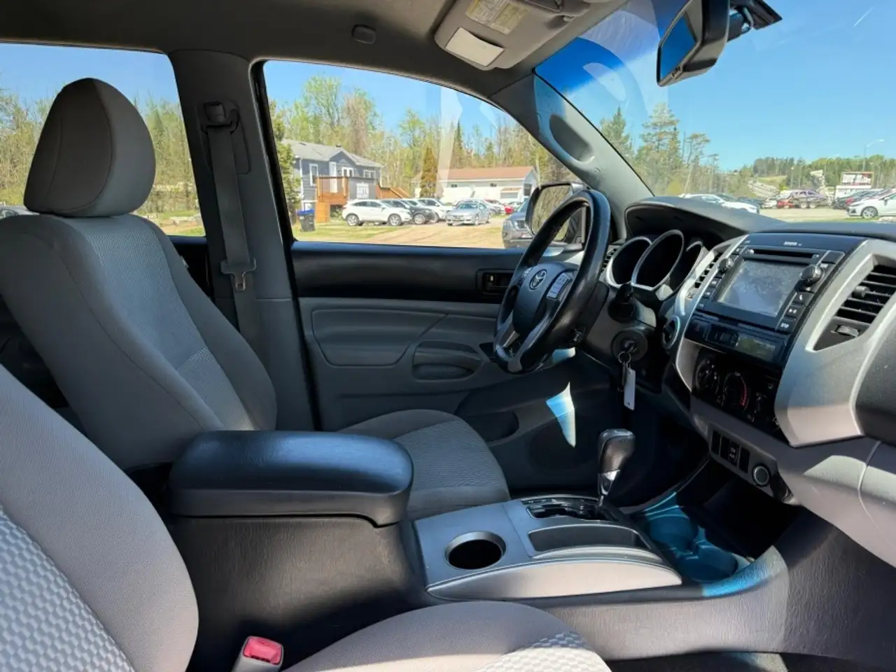 Toyota Tacoma снимка Toyota Tacoma