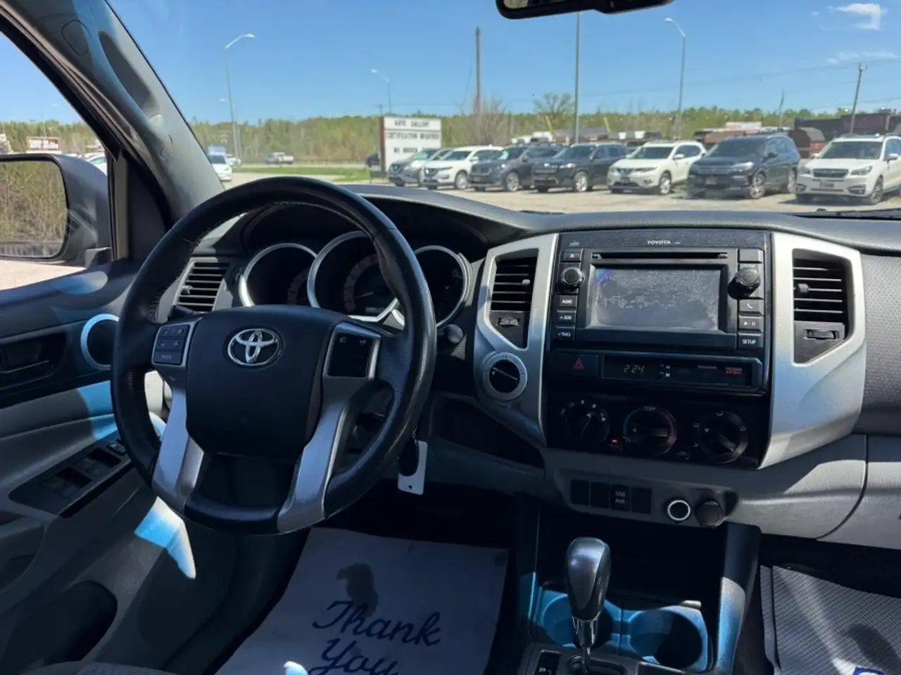 Toyota Tacoma снимка Toyota Tacoma