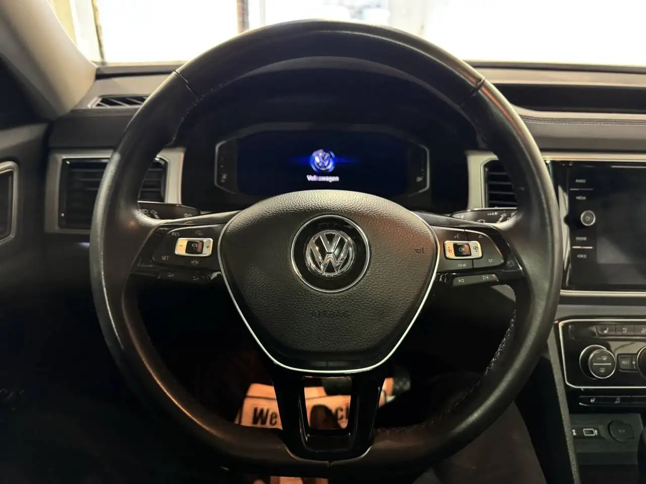 Volkswagen Atlas снимка Volkswagen Atlas