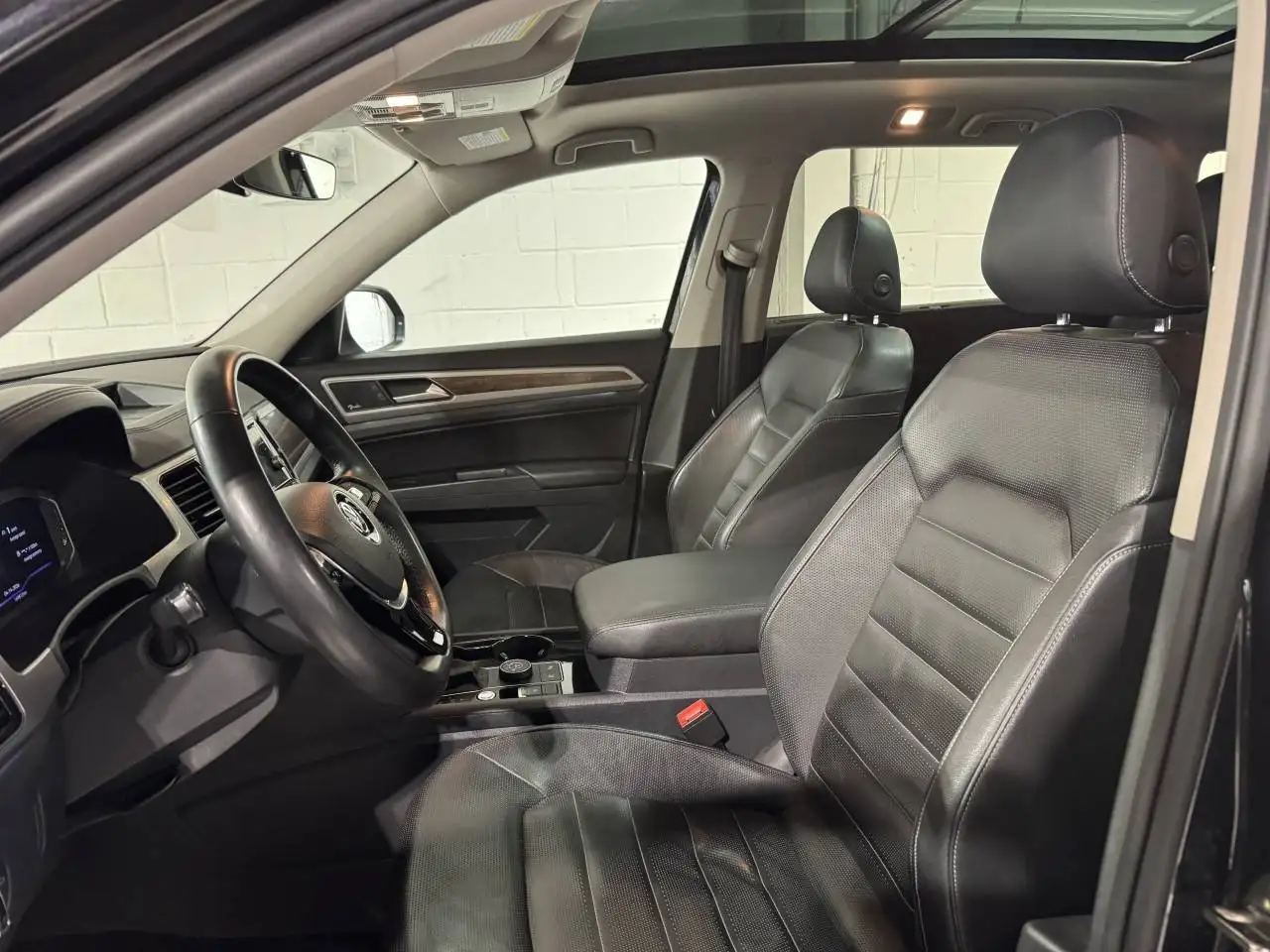 Volkswagen Atlas снимка Volkswagen Atlas