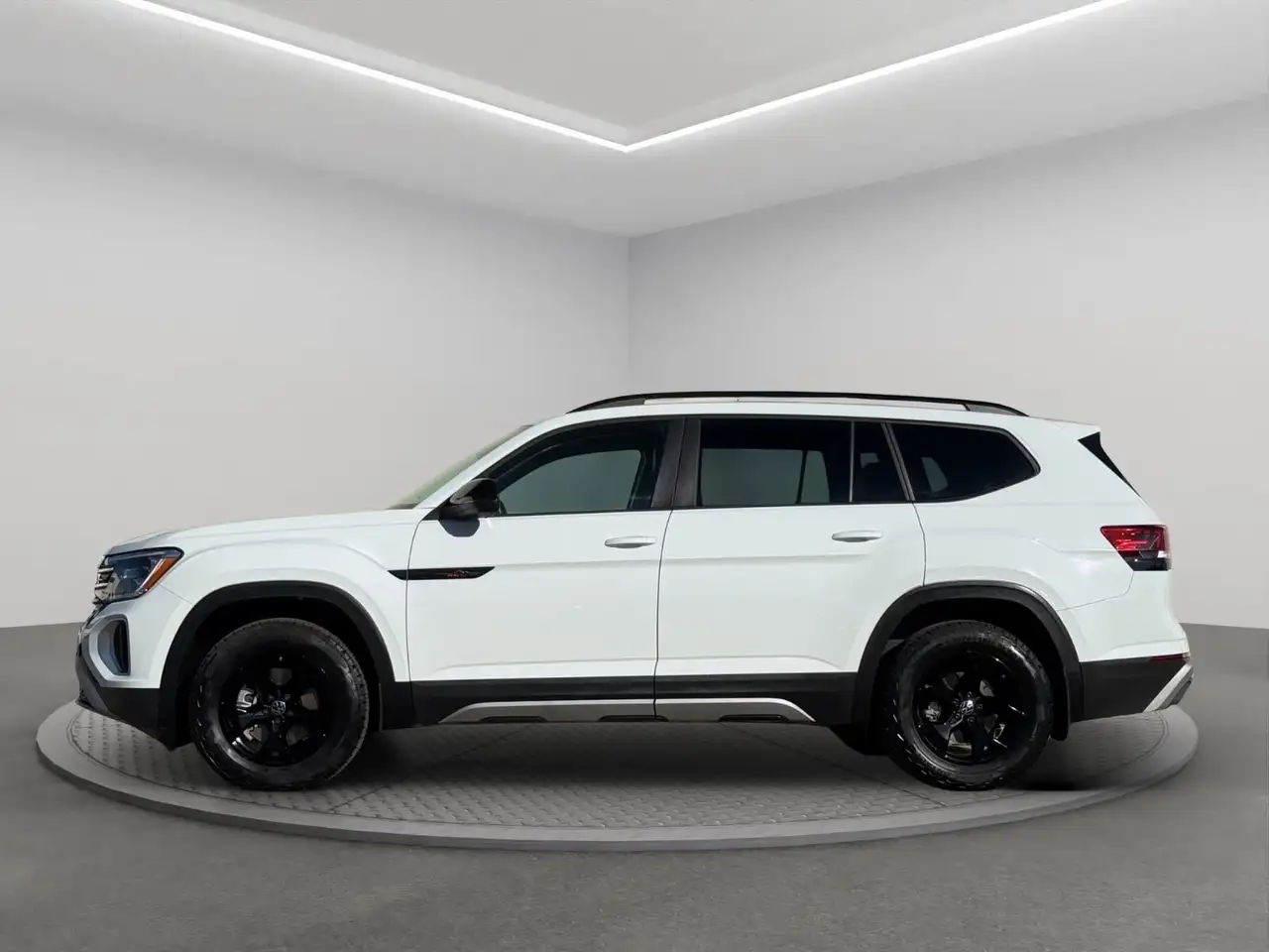 Volkswagen Atlas photo Volkswagen Atlas