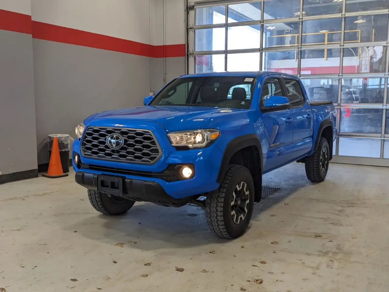 Toyota Tacoma снимка Toyota Tacoma