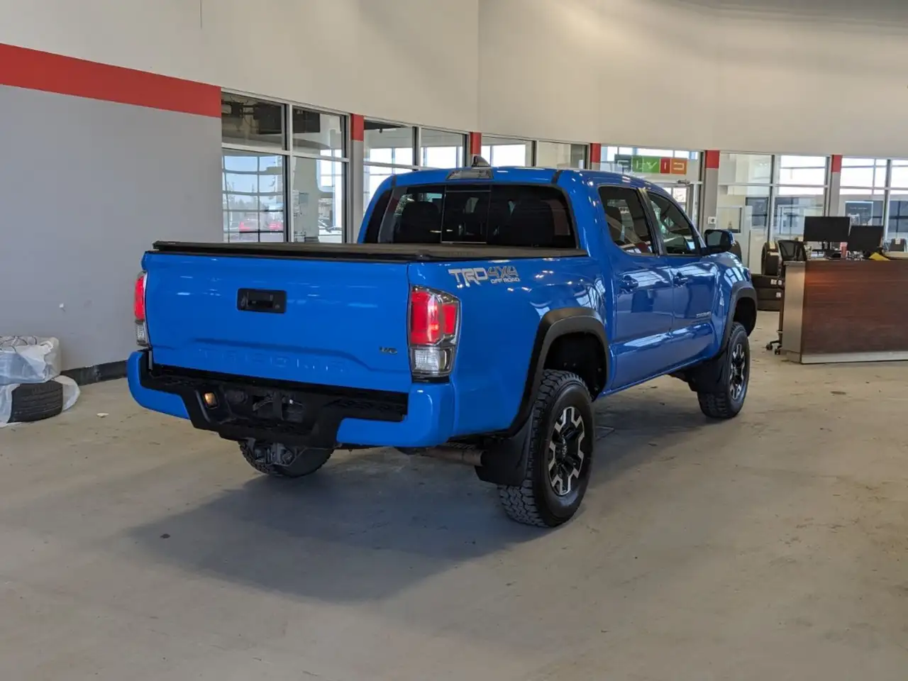 Toyota Tacoma снимка Toyota Tacoma