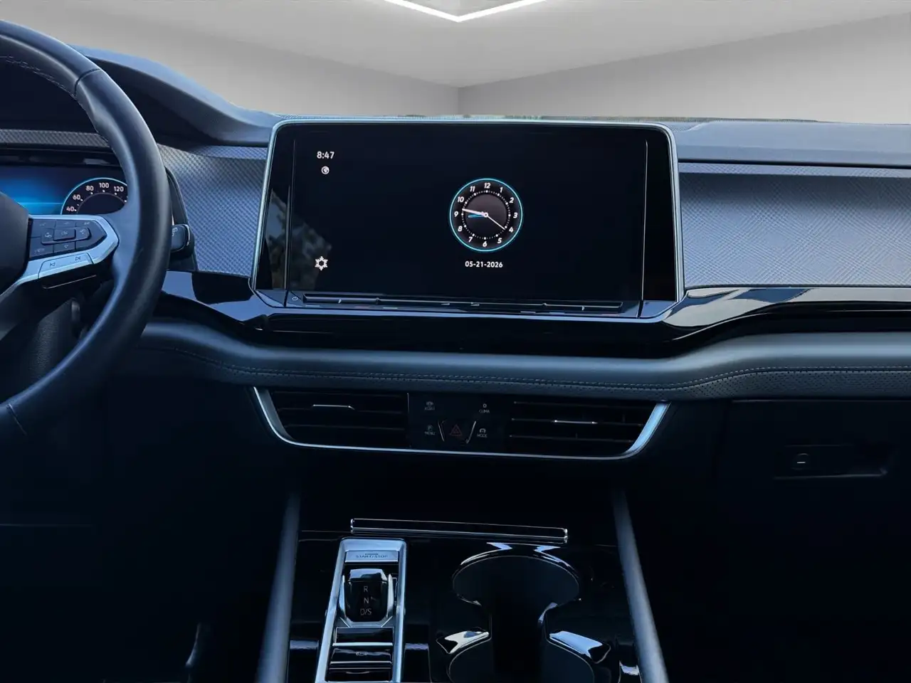 Volkswagen Atlas photo Volkswagen Atlas