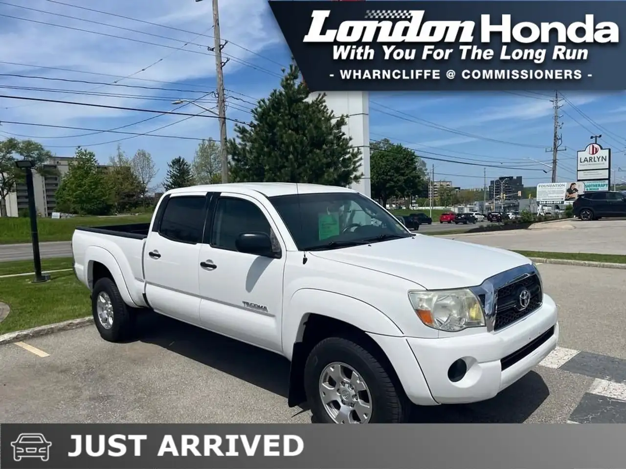Toyota Tacoma снимка Toyota Tacoma