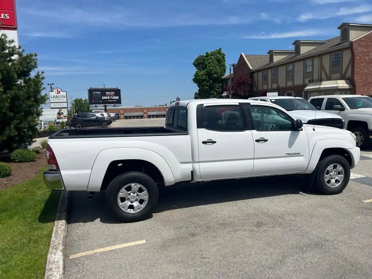 Toyota Tacoma снимка Toyota Tacoma