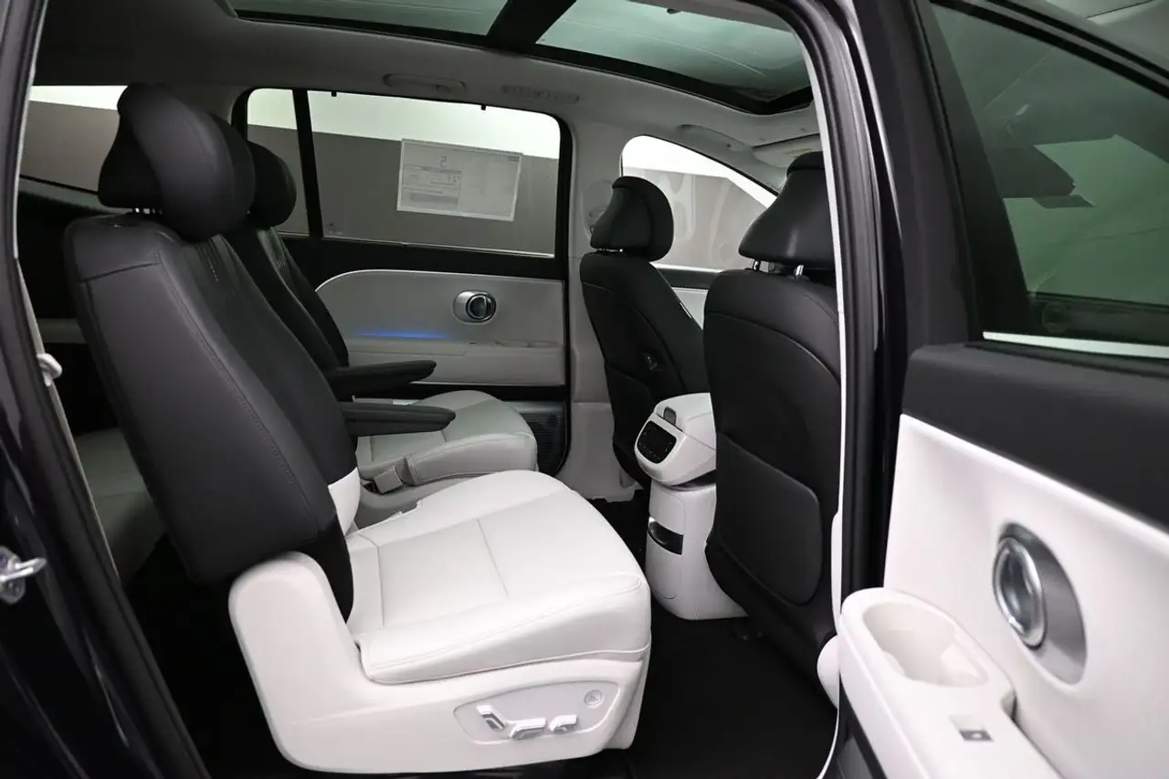 Hyundai IONIQ 9 fotografie Hyundai IONIQ 9