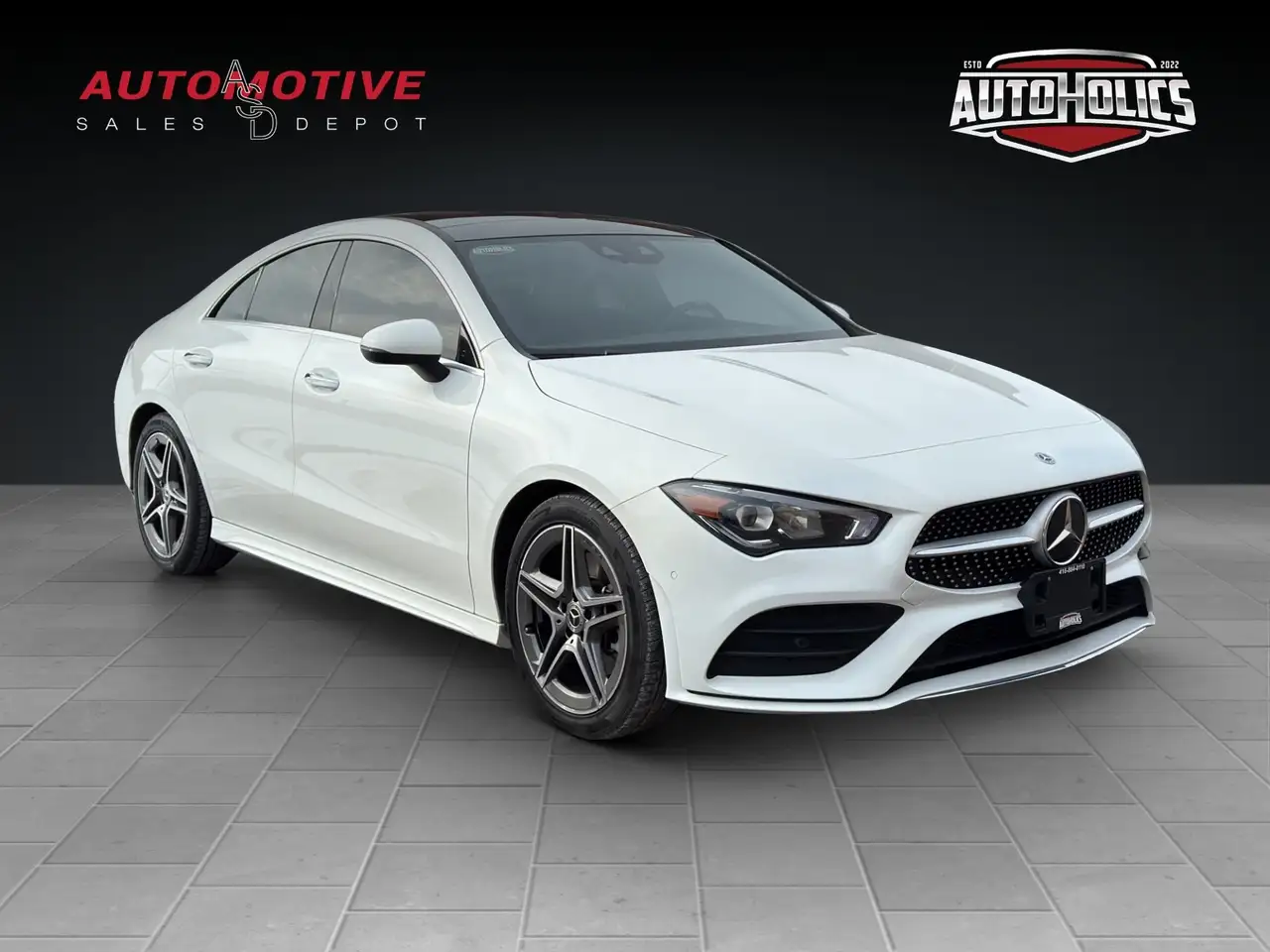Mercedes-Benz CLA снимка Mercedes-Benz CLA