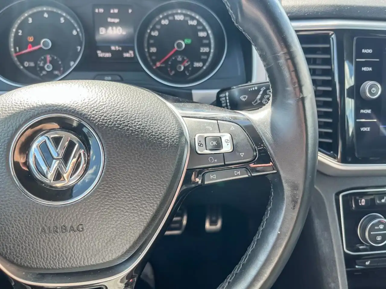 Volkswagen Atlas снимка Volkswagen Atlas