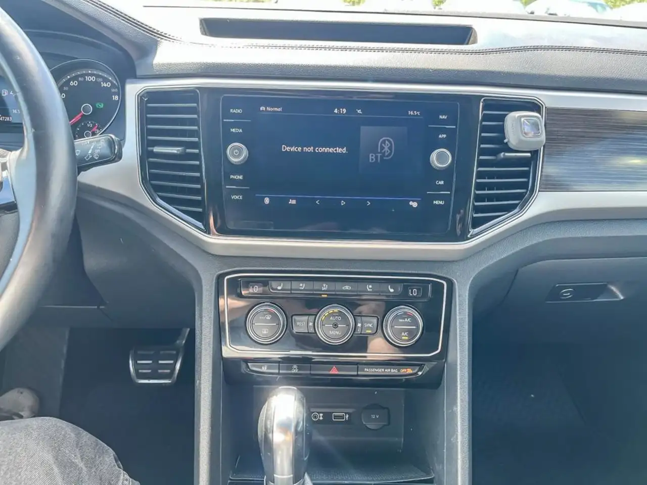 Volkswagen Atlas снимка Volkswagen Atlas