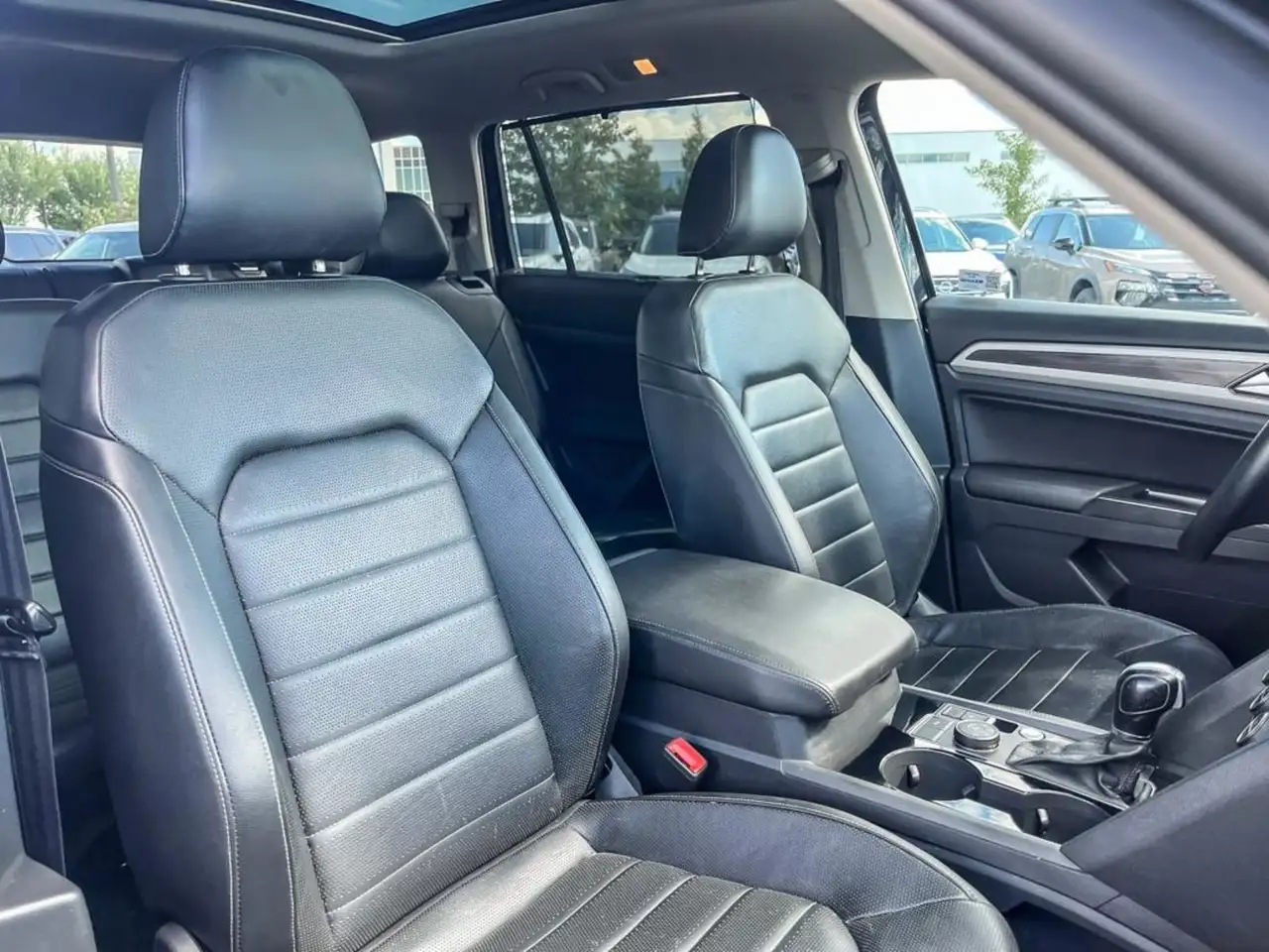 Volkswagen Atlas снимка Volkswagen Atlas