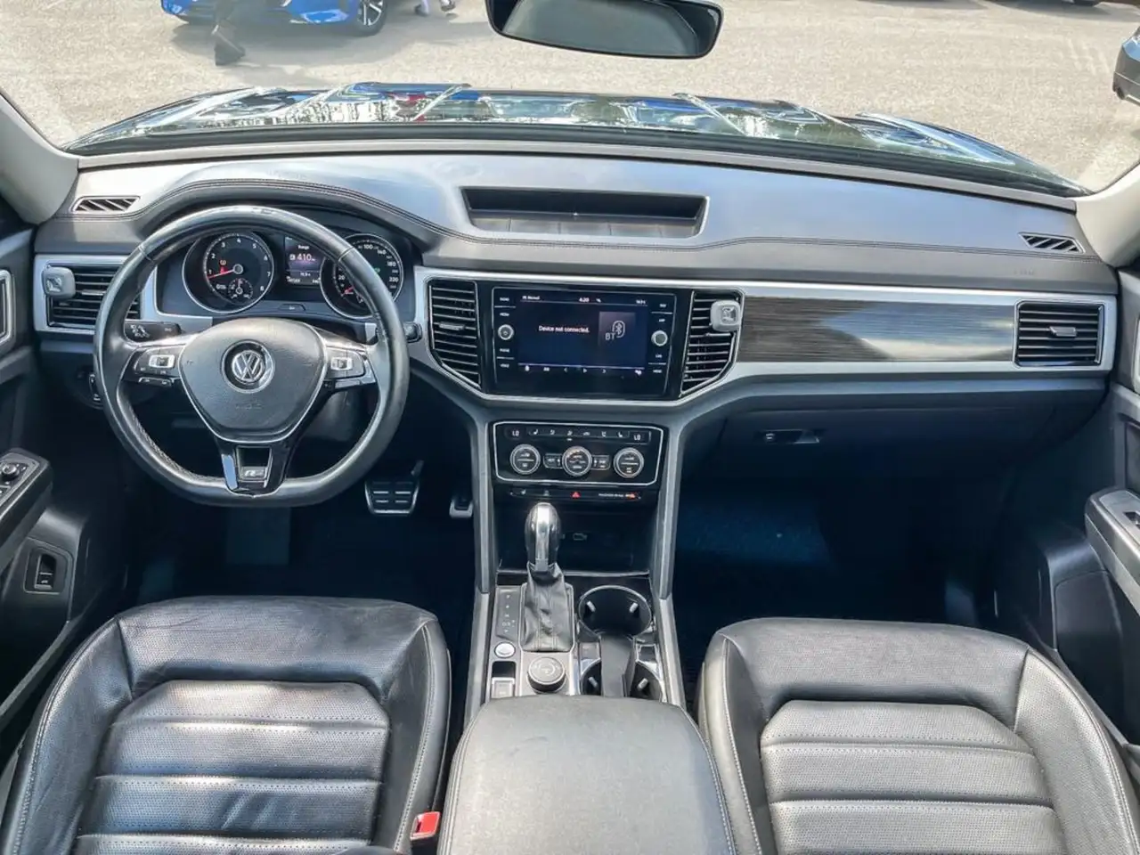 Volkswagen Atlas снимка Volkswagen Atlas