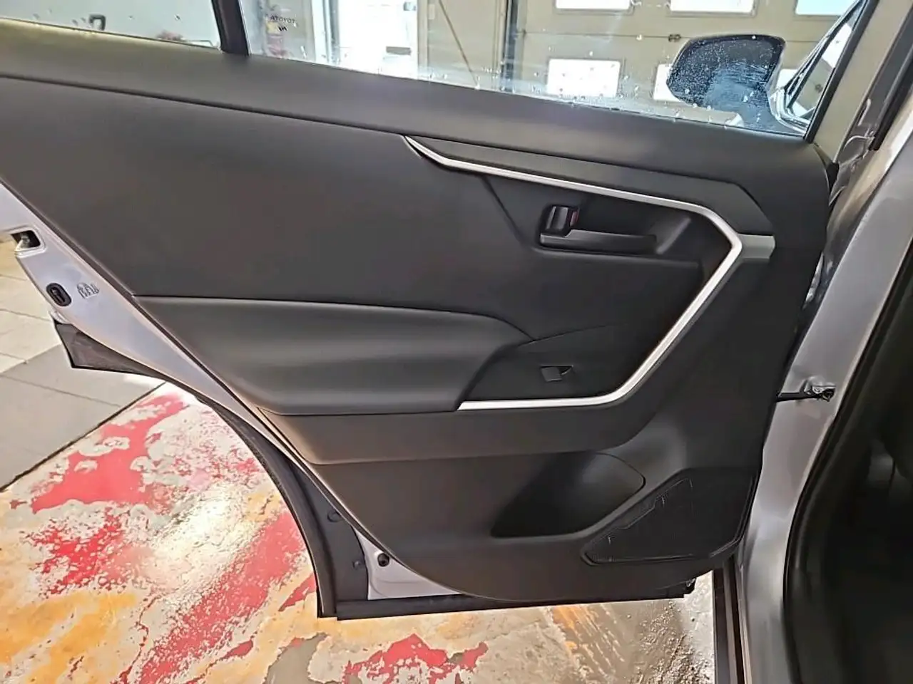 Toyota RAV 4 снимка Toyota RAV 4