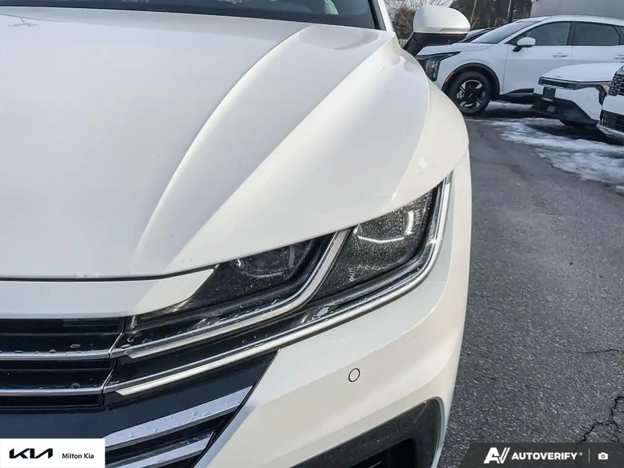 Volkswagen Arteon снимка Volkswagen Arteon