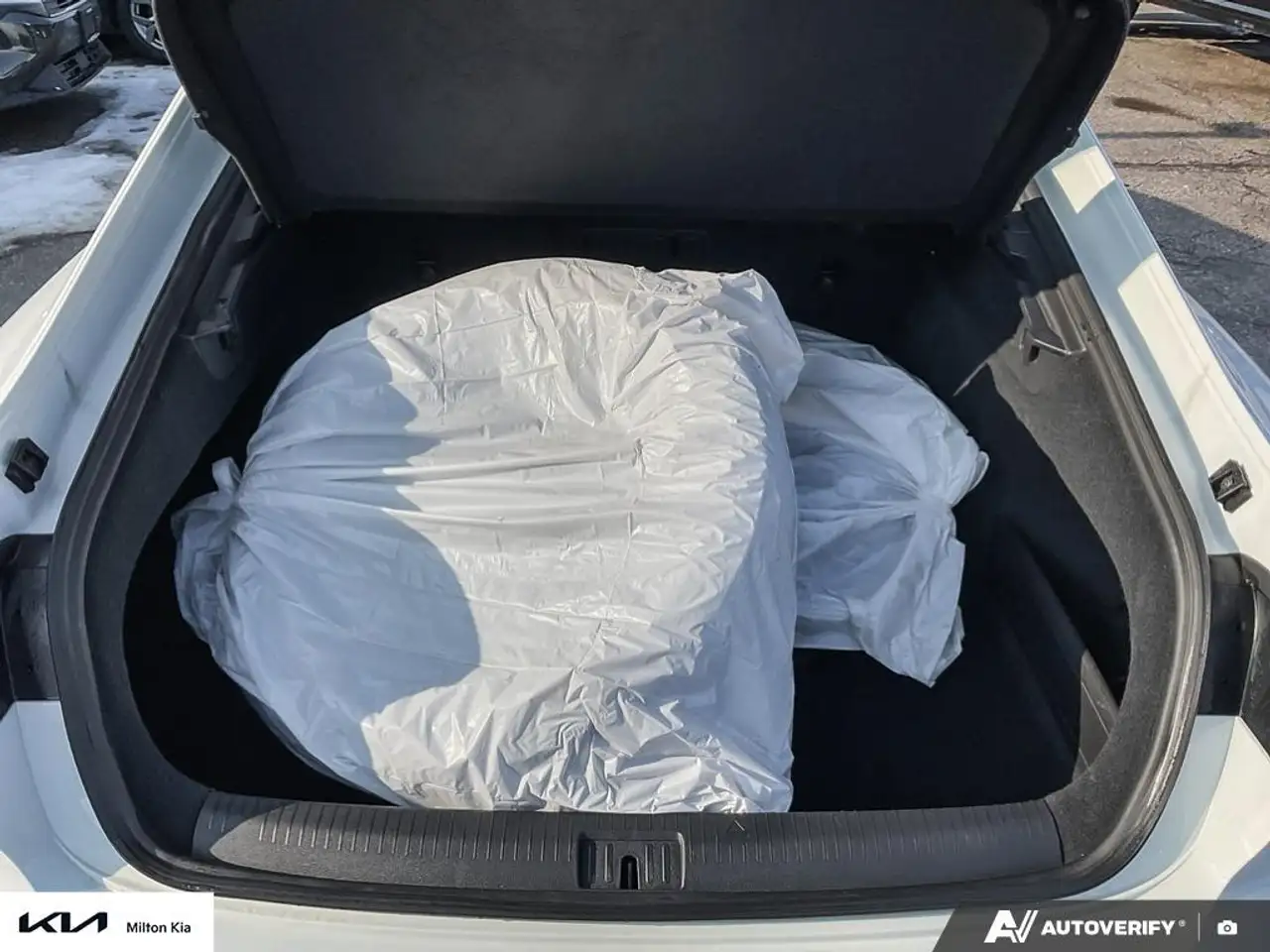 Volkswagen Arteon снимка Volkswagen Arteon