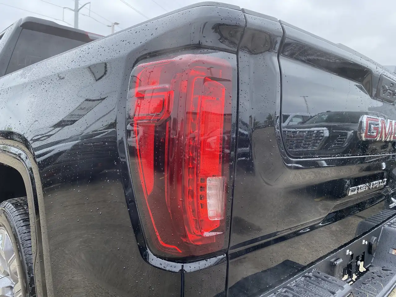 GMC Sierra 1500 photo GMC Sierra 1500