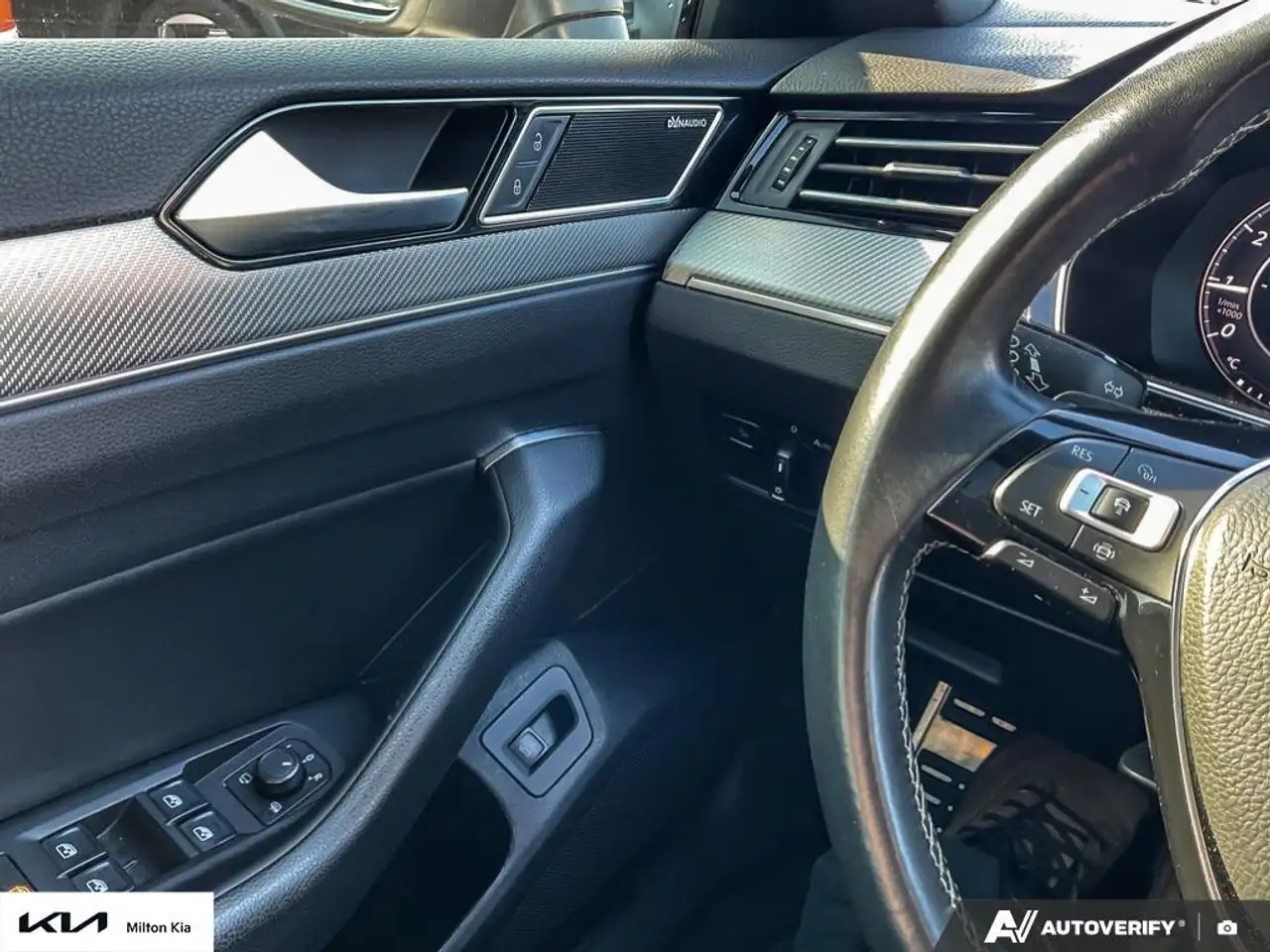 Volkswagen Arteon снимка Volkswagen Arteon