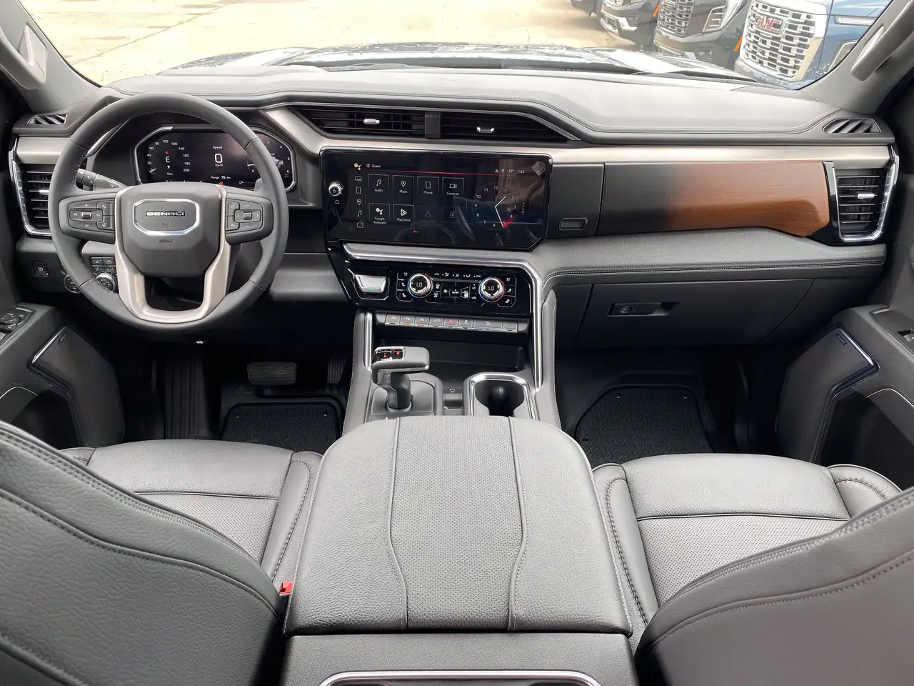 GMC Sierra 1500 photo GMC Sierra 1500