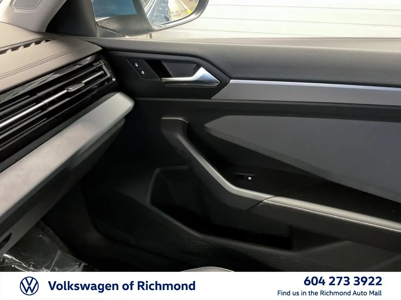 Volkswagen Jetta снимка Volkswagen Jetta