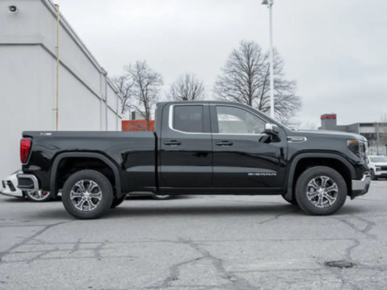 GMC Sierra 1500 снимка GMC Sierra 1500