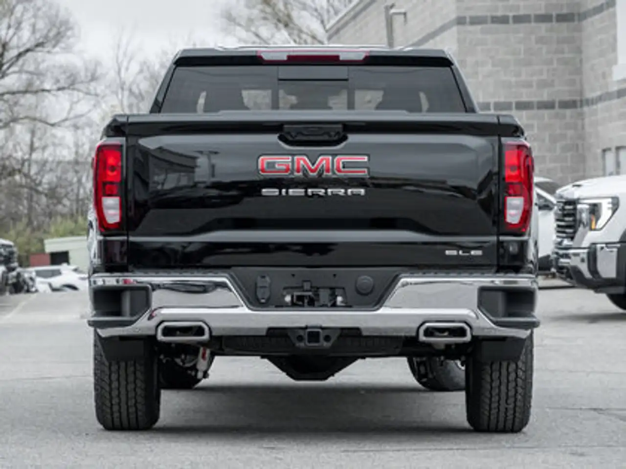 GMC Sierra 1500 снимка GMC Sierra 1500