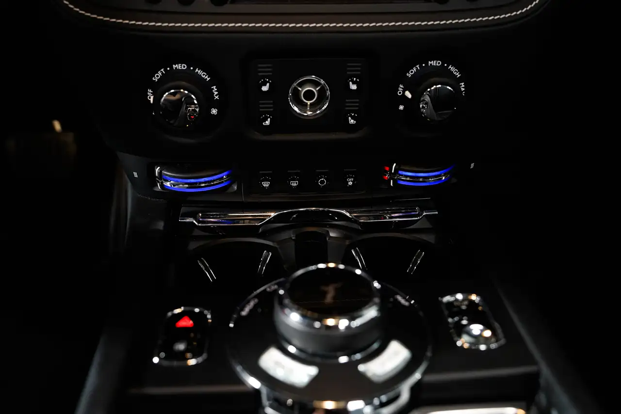 Rolls-Royce Dawn fotografie Rolls-Royce Dawn