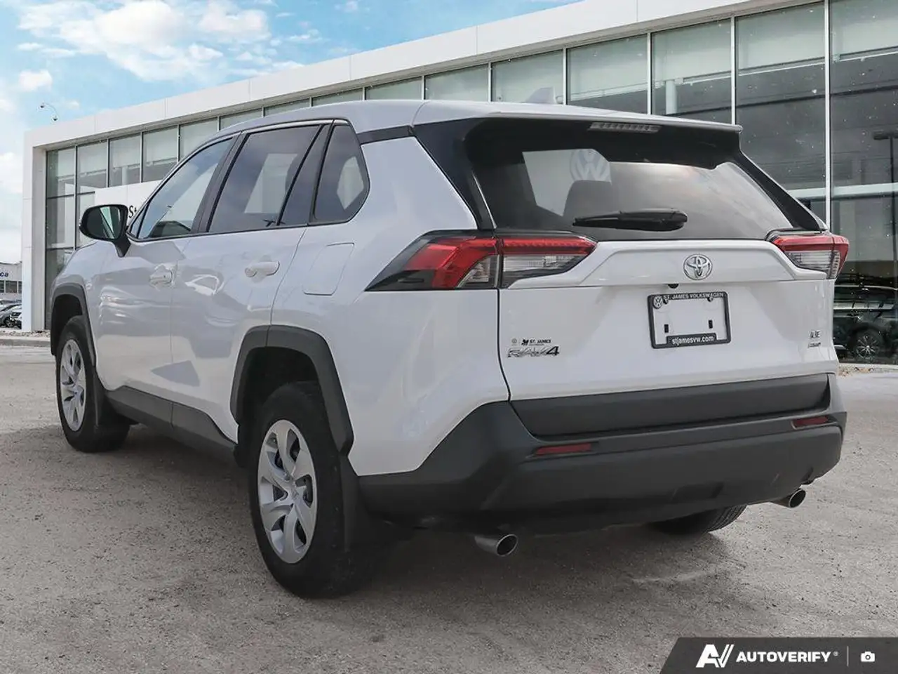 Toyota RAV 4 снимка Toyota RAV 4