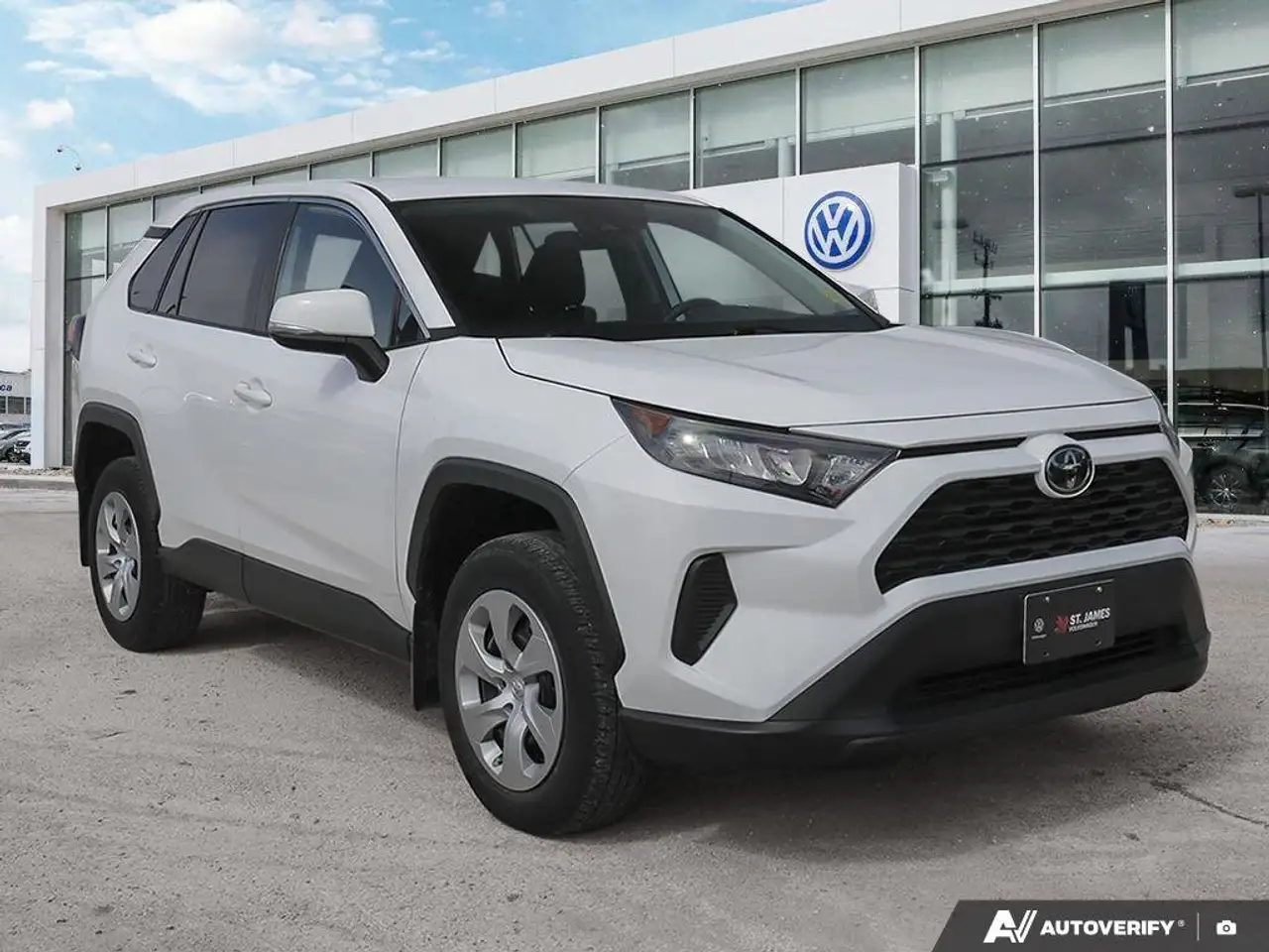 Toyota RAV 4 снимка Toyota RAV 4