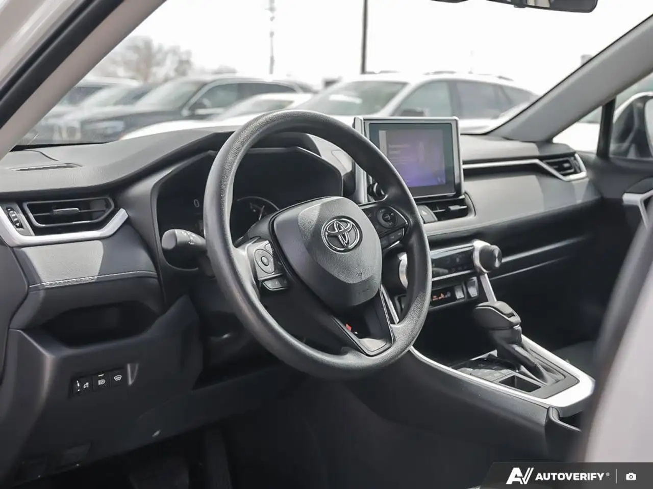 Toyota RAV 4 снимка Toyota RAV 4