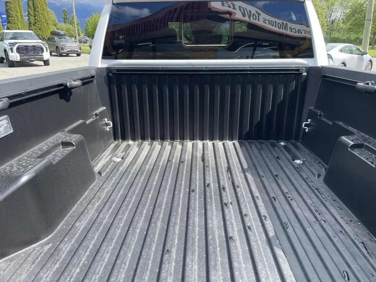 Toyota Tacoma снимка Toyota Tacoma