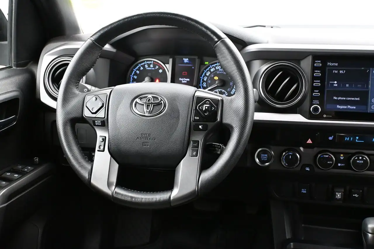 Toyota Tacoma снимка Toyota Tacoma