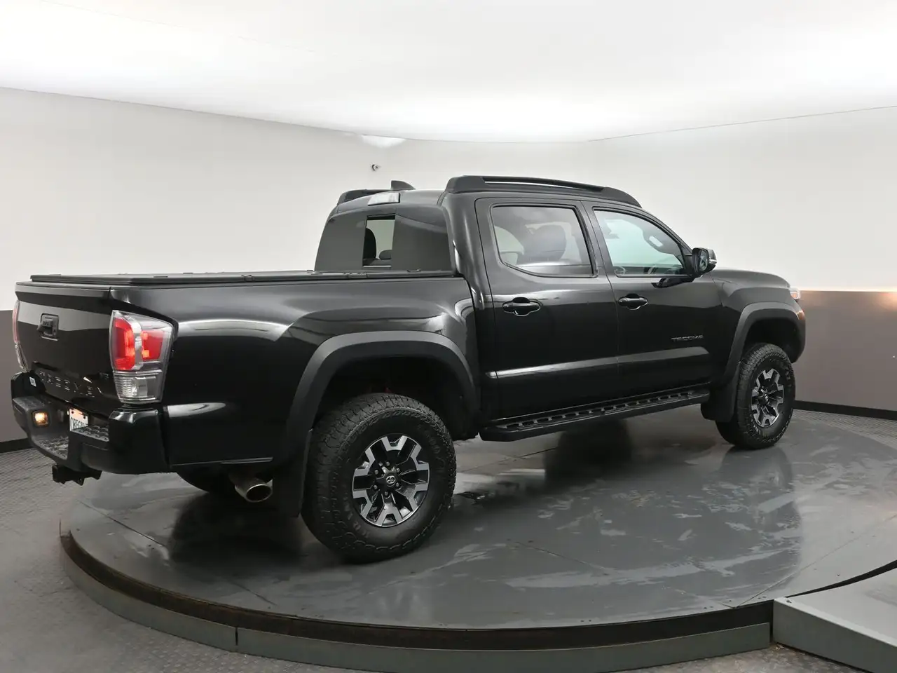 Toyota Tacoma снимка Toyota Tacoma