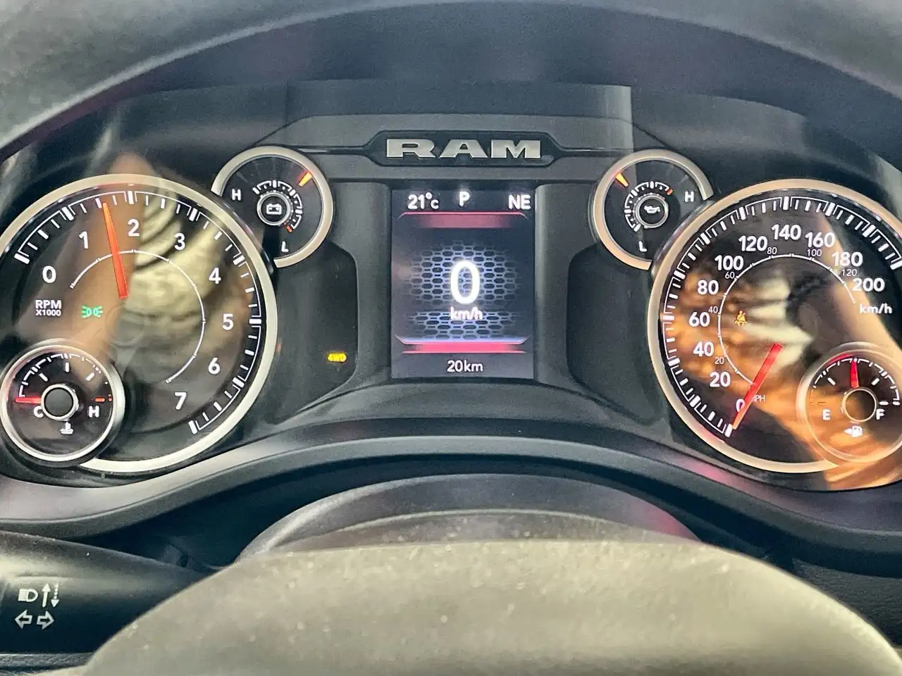 RAM 1500 снимка RAM 1500