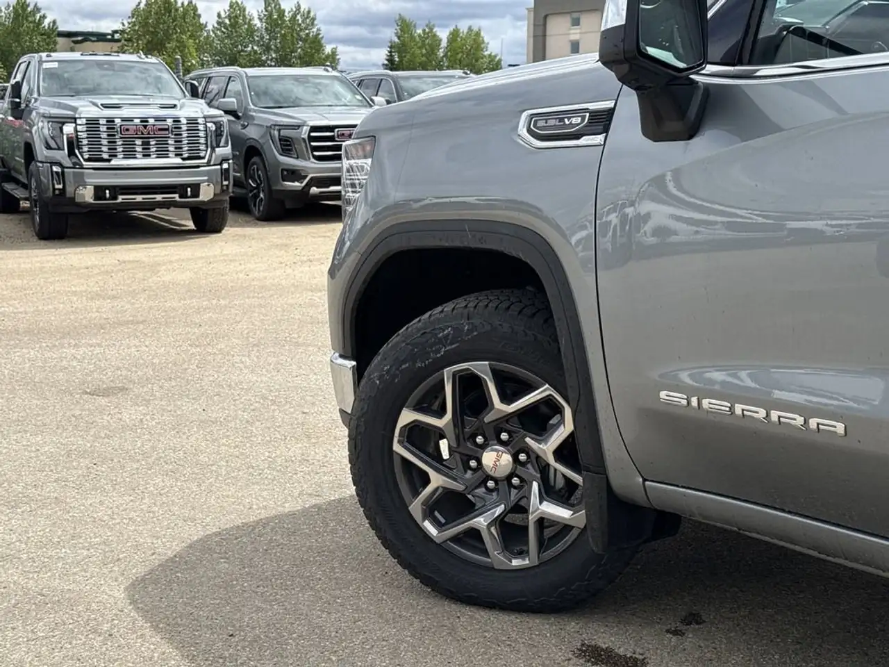 GMC Sierra 1500 photo GMC Sierra 1500