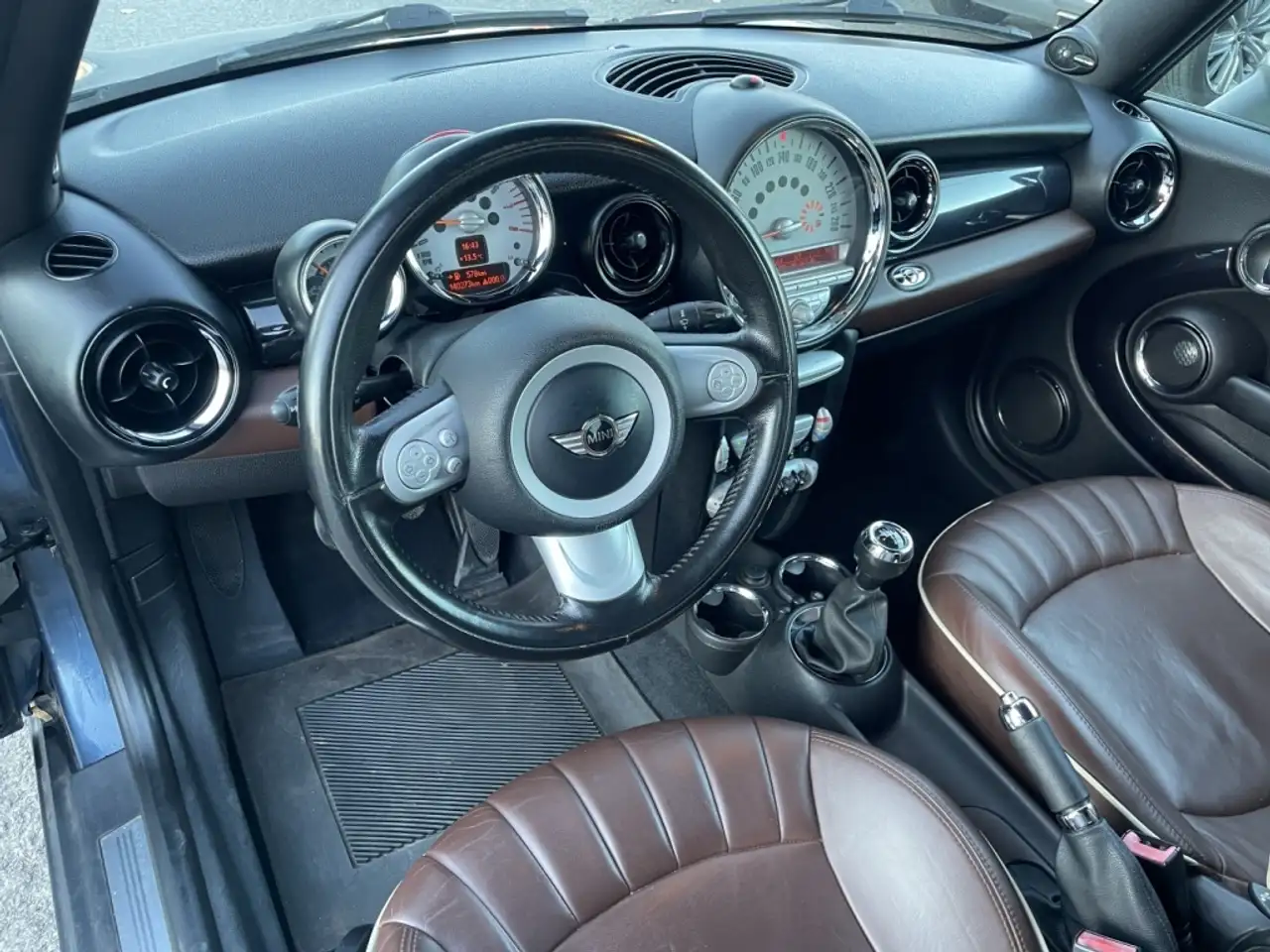 MINI Cooper Convertible fotografie MINI Cooper Convertible