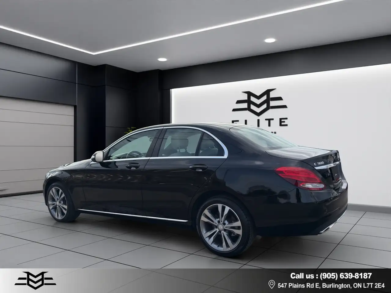 Mercedes-Benz C-Class снимка Mercedes-Benz C-Class