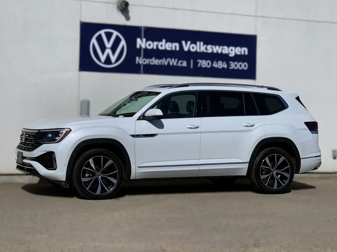 Volkswagen Atlas снимка Volkswagen Atlas