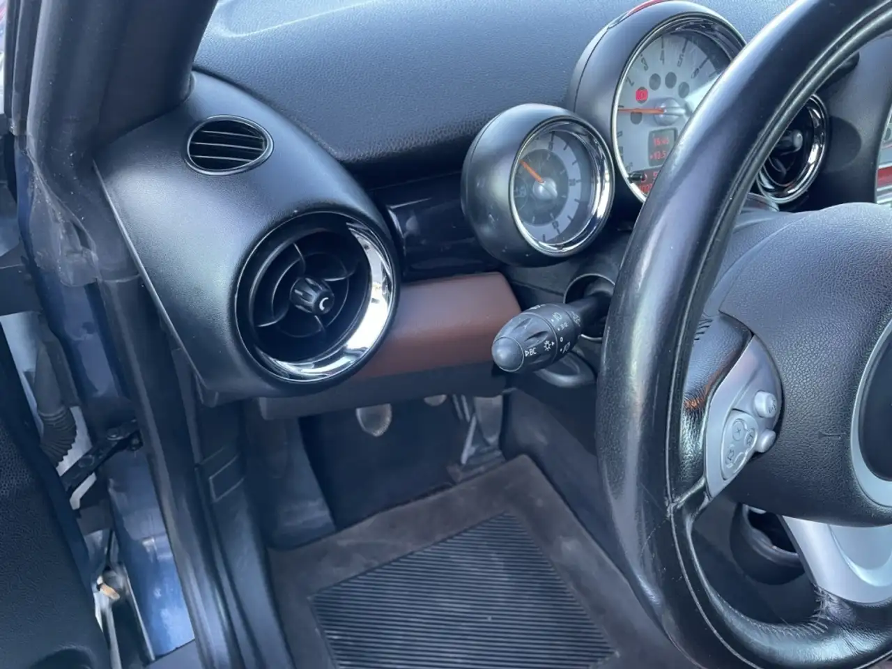 MINI Cooper Convertible fotografie MINI Cooper Convertible