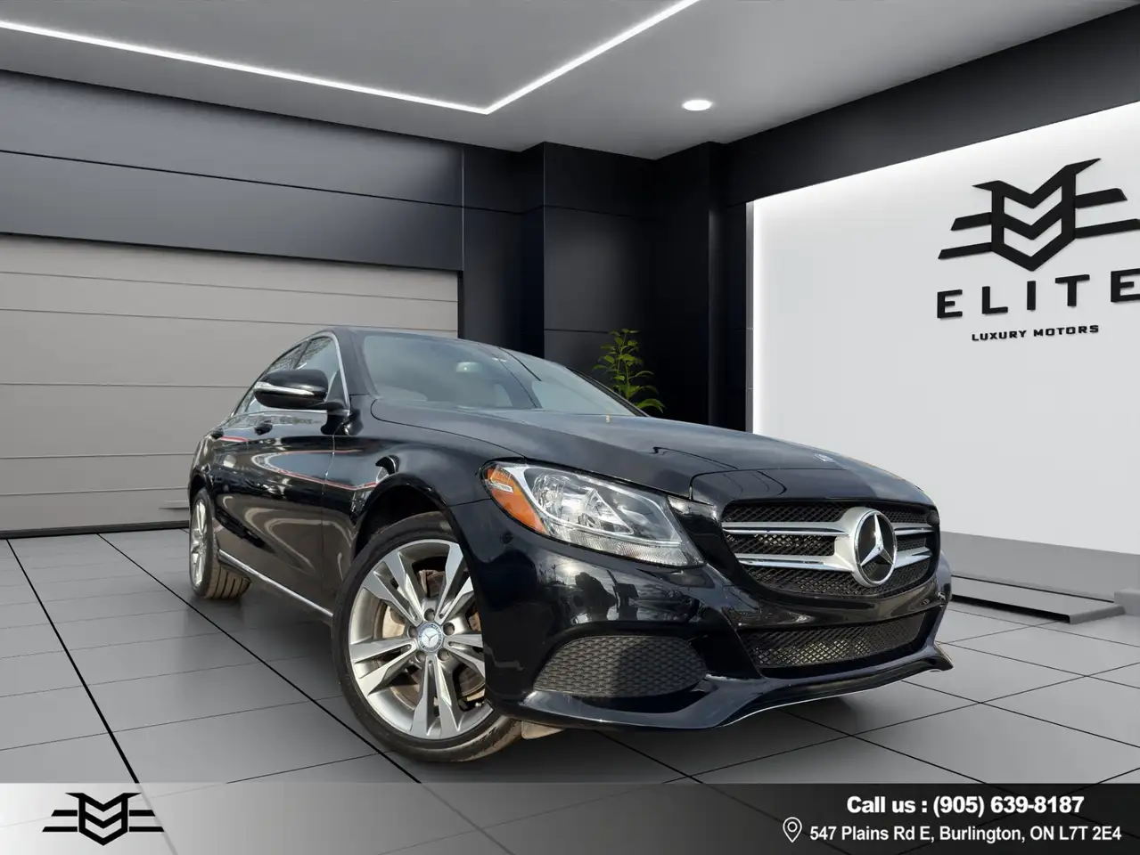 Mercedes-Benz C-Class снимка Mercedes-Benz C-Class