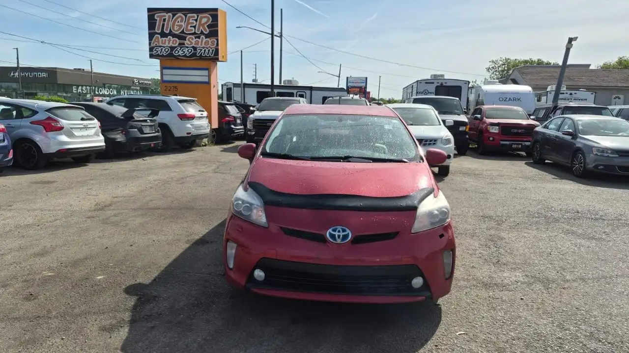 Toyota Prius снимка Toyota Prius