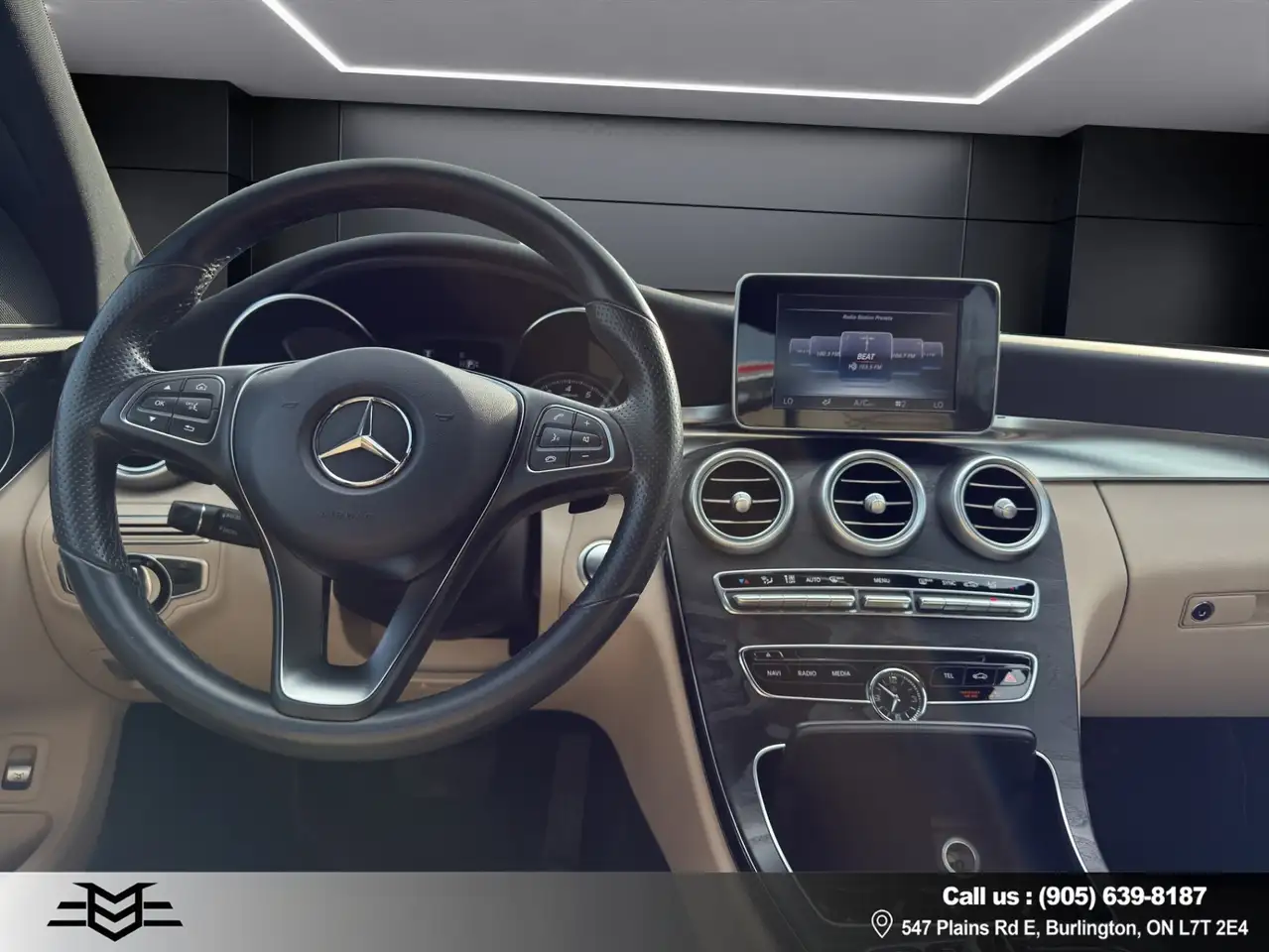 Mercedes-Benz C-Class снимка Mercedes-Benz C-Class