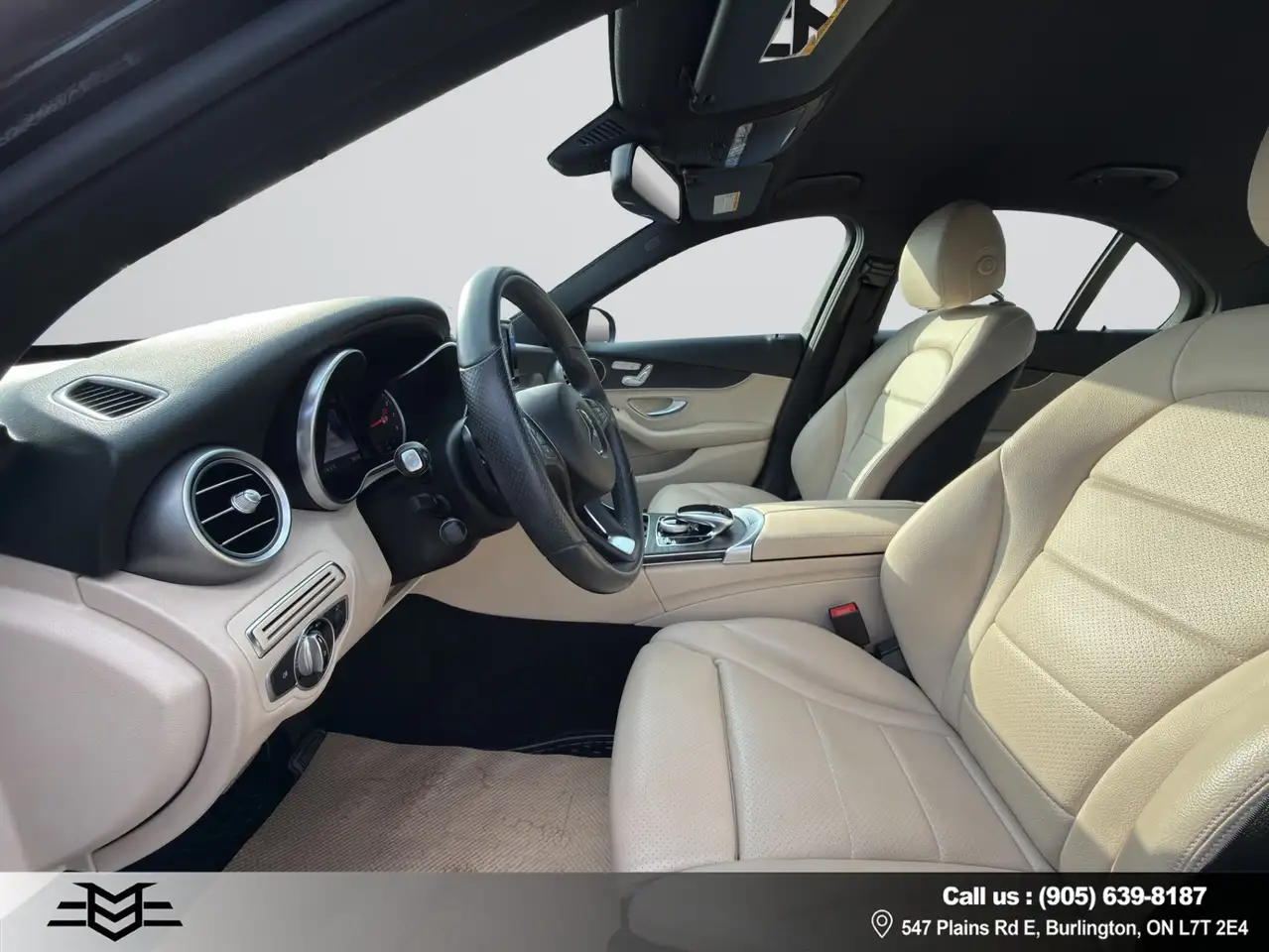 Mercedes-Benz C-Class снимка Mercedes-Benz C-Class
