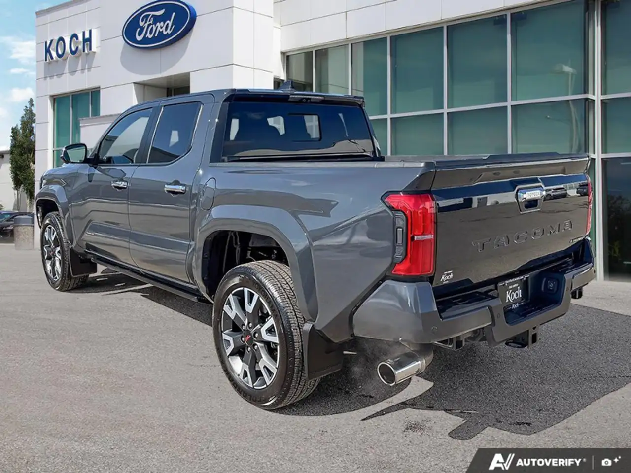Toyota Tacoma снимка Toyota Tacoma