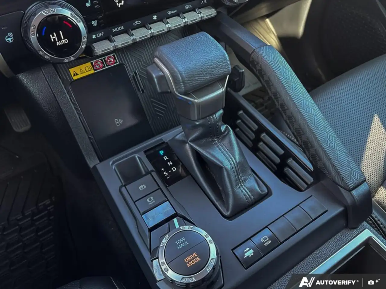 Toyota Tacoma снимка Toyota Tacoma