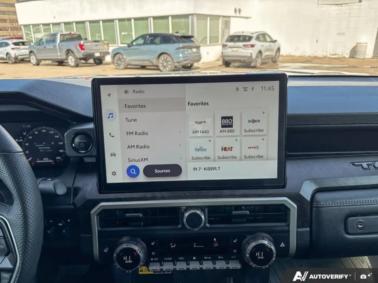 Toyota Tacoma снимка Toyota Tacoma