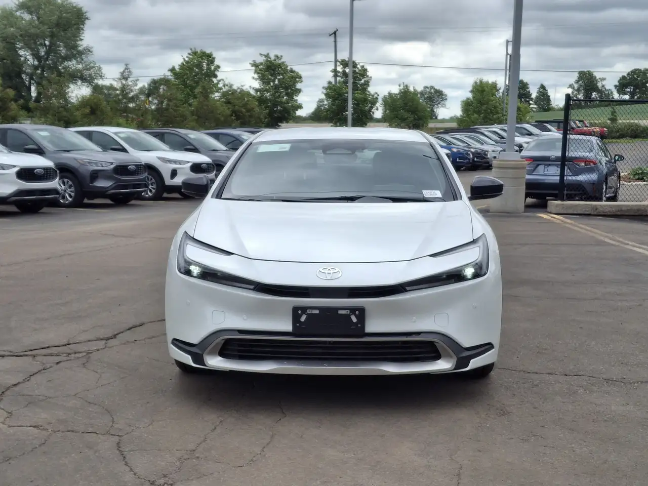 Toyota Prius снимка Toyota Prius